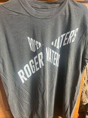 'Roger Waters' Short Sleeve Tee- This Is Not A Drill Tour. Size Large